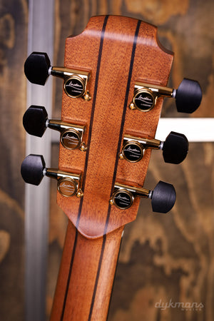 Lowden S-34